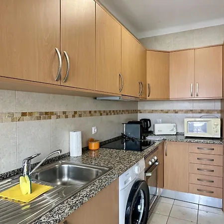 Areia - Shared Pool - 8 Guests -